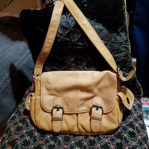 Kenneth Cole Reaction Camel Beauty